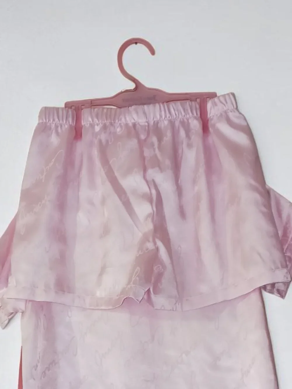NWT Juicy Couture Girls Size 7/8 Pink Satin Pajama Set Logo Sleepwear